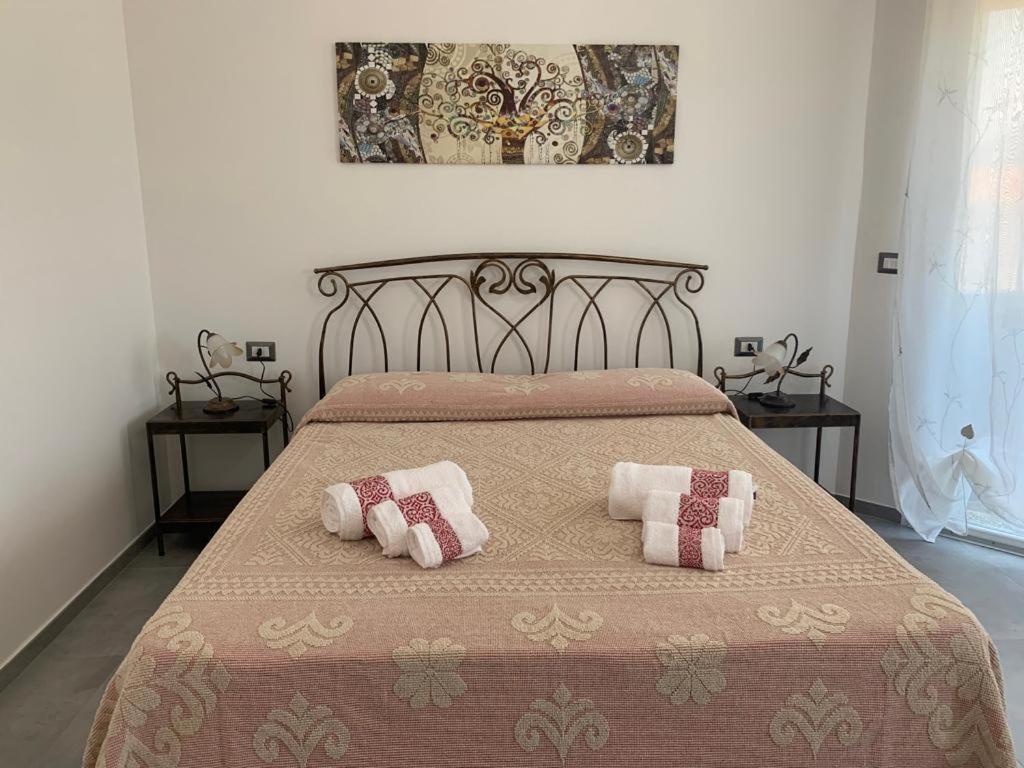 B&B Centrale Tortoli Bagian luar foto